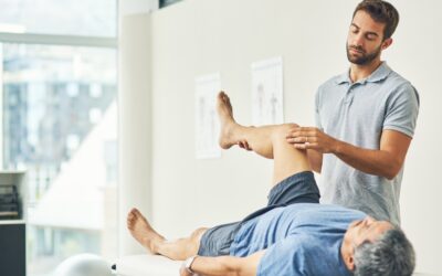5 Signs You Need a Physiotherapist, not a Trainer