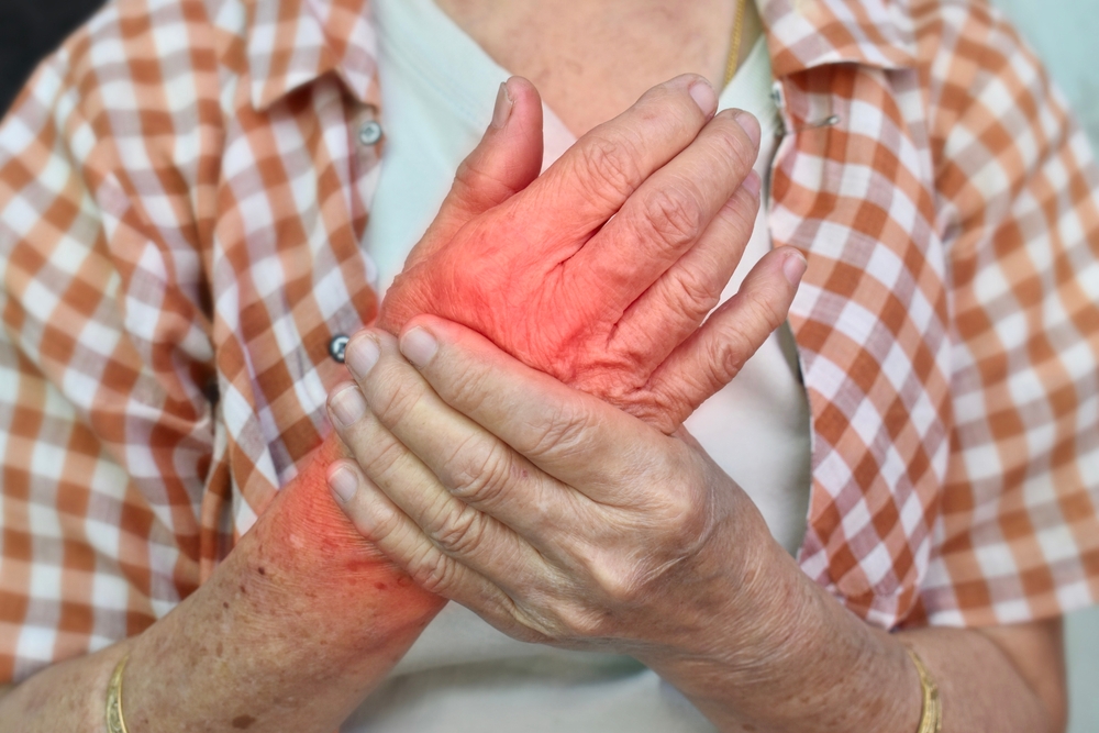 Managing Arthritis and Joint Pain in the Elderly Through Physiotherapy